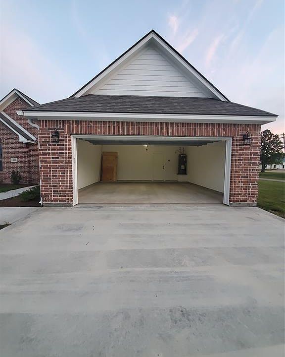 233 Shannon St, Angleton, TX 77515 MLS 15405571 Zillow