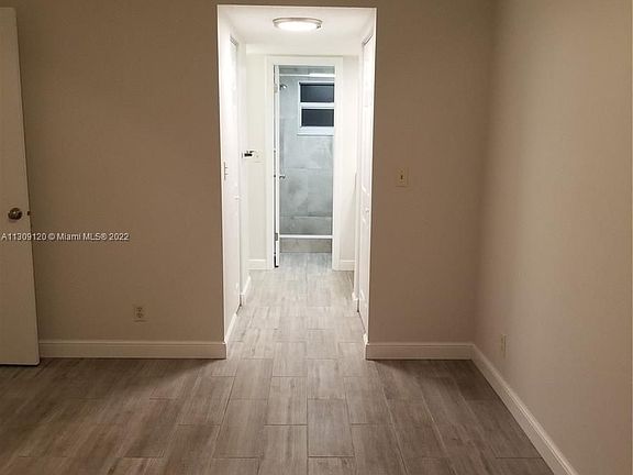5th image of 9440 Poinciana Pl APT 107