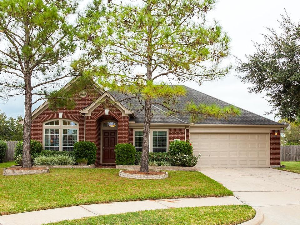 1st image of 3131 Valley Ct