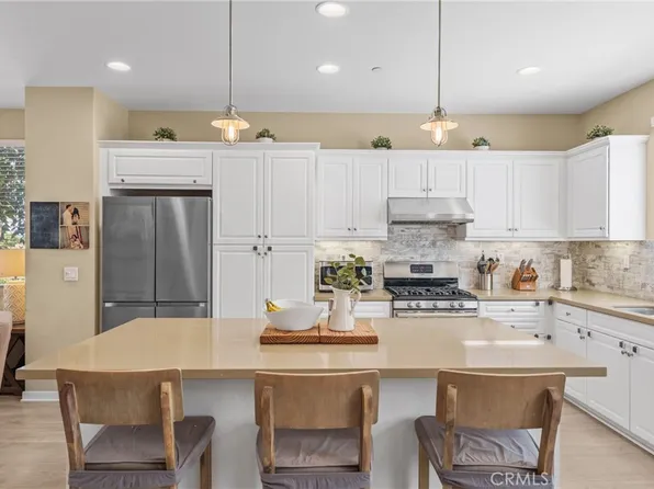 30 Eagles Nest Dr, South El Monte, CA 91733