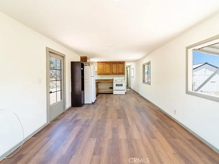 3576 Whispering Pines Rd — Photo 3