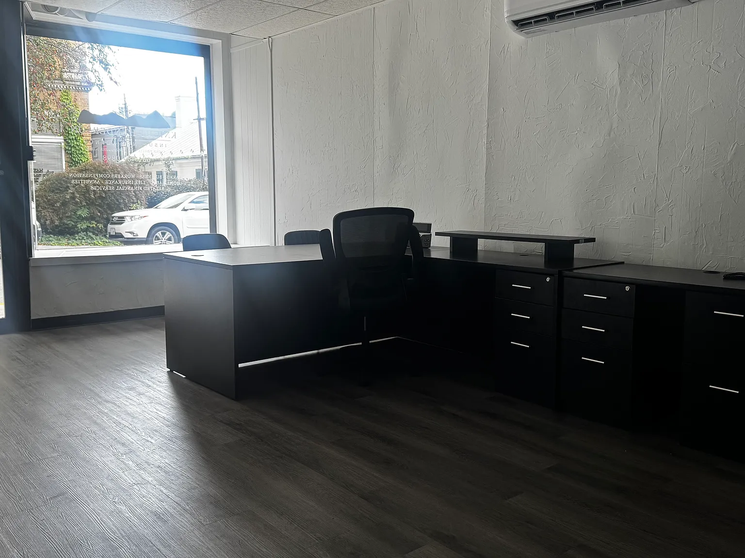 Studio, 700 sqft, $875 — Photo 2