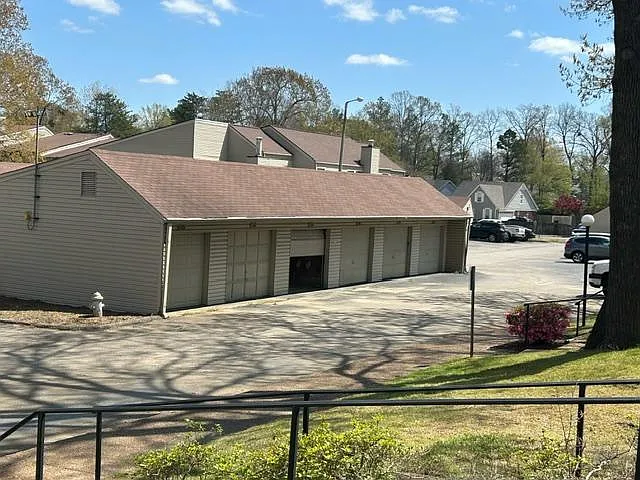 Garage location
