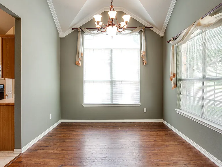 2221 Briary Trace Ct — Photo 15