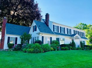 140 Wellington Rd, Garden City, NY 11530