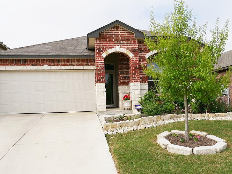 1st image of 12139 Potter Cir