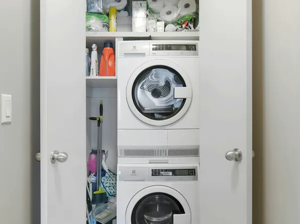 357 East 57th Street image 6 of 6