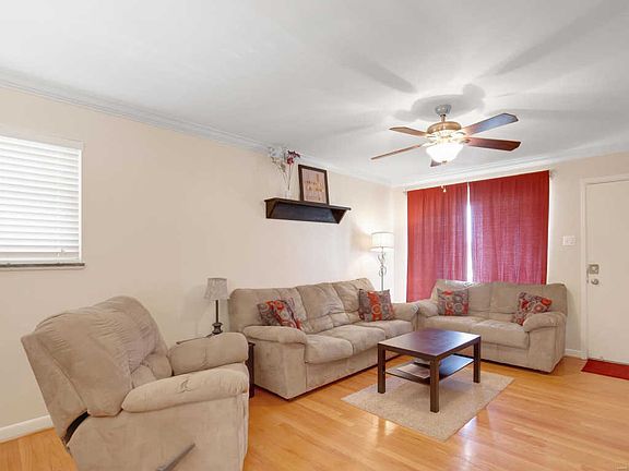 3rd image of 3717 Louis St