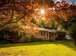 1212 Colonial Way, Charleston, WV 25314