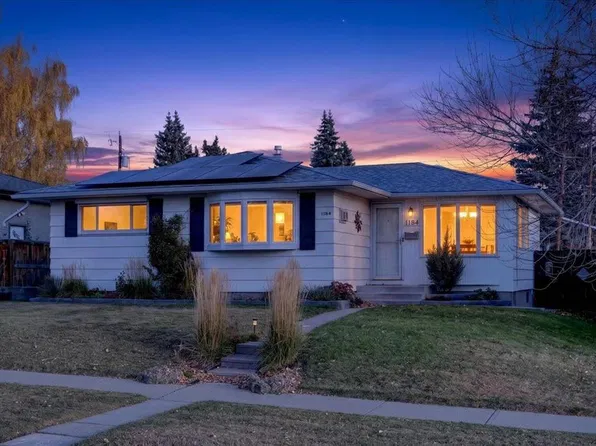 1184 SW Northmount Dr NW, Calgary, AB T2L 0C7
