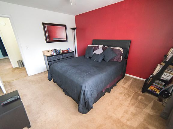 5th image of 580 Belmawr Pl