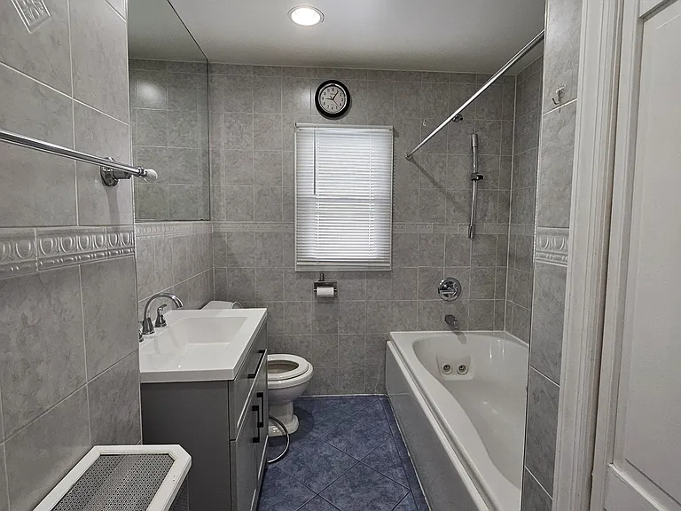 30 Newark Bay Ct #2 — Photo 18