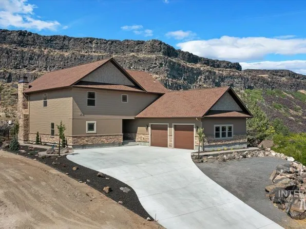 811 River View Dr, Twin Falls, ID 83301