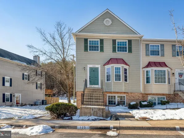 16282 Taconic Cir #103A, Dumfries, VA 22025