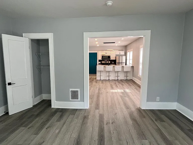 610 Hickory St #2 — Photo 10