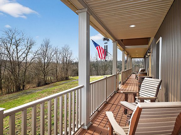 3rd image of 1290 Johnson Rd