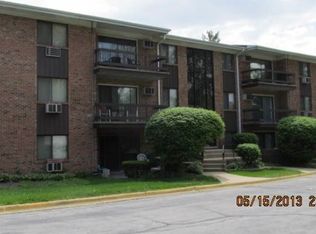 955 Ridge Rd APT 1A, Homewood, IL 60430