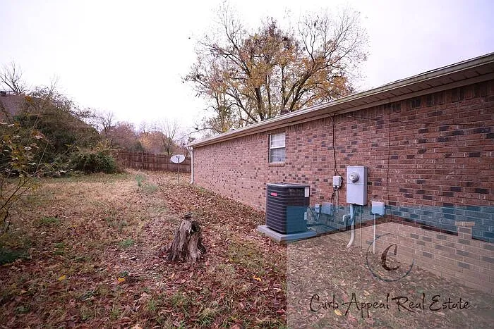 908 E Word Ave — Photo 23