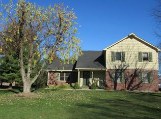 4194 Cobblestone Way, Greenwood, IN 46143