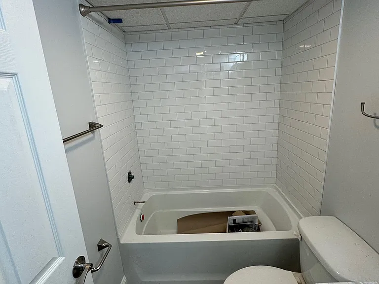 902 Erdner Ave #1 — Photo 12