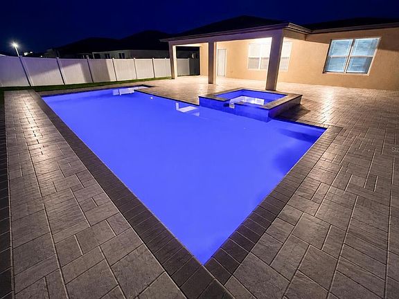 4th image of 1213 MICHELANGELO LANE