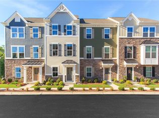 609 Consolvo Pl, Chesapeake, VA 23324