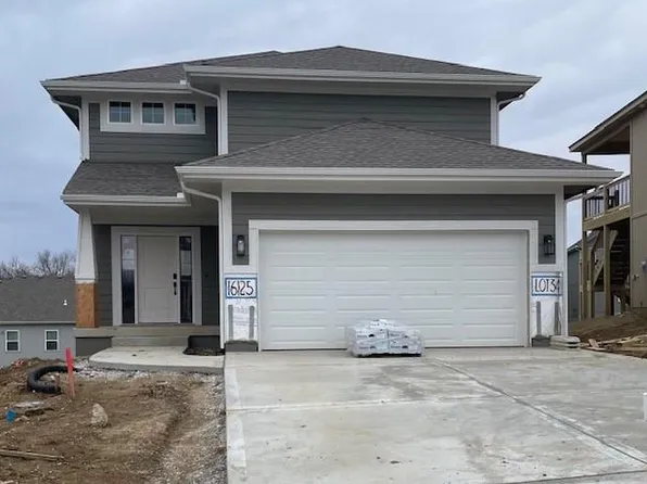 16125 Ryan Cir, Parkville, MO 64152