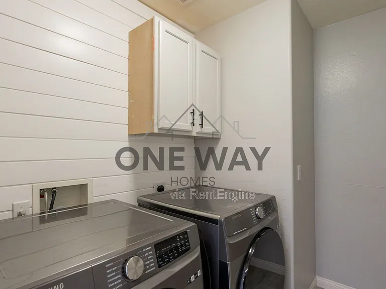 1057 S Deerfield Ln — Photo 38