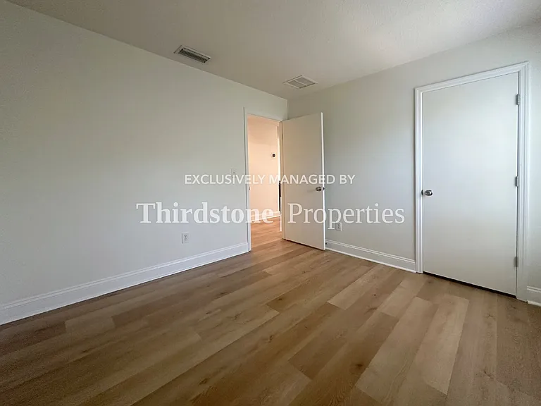 108 Bay Bridge Dr — Photo 16