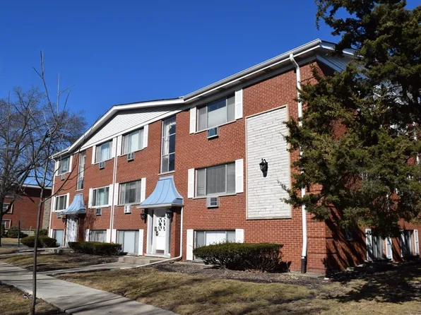 658 W Washington Blvd #3, Oak Park, IL 60302