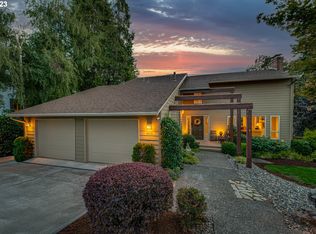 6412 NW Dogwood Dr, Vancouver, WA