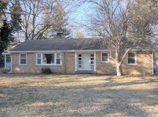 2208 E Lake Rd, Princeton, IN 47670