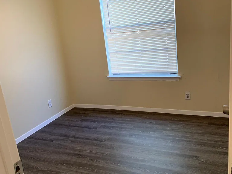 7426 Pipe Spring St — Photo 11