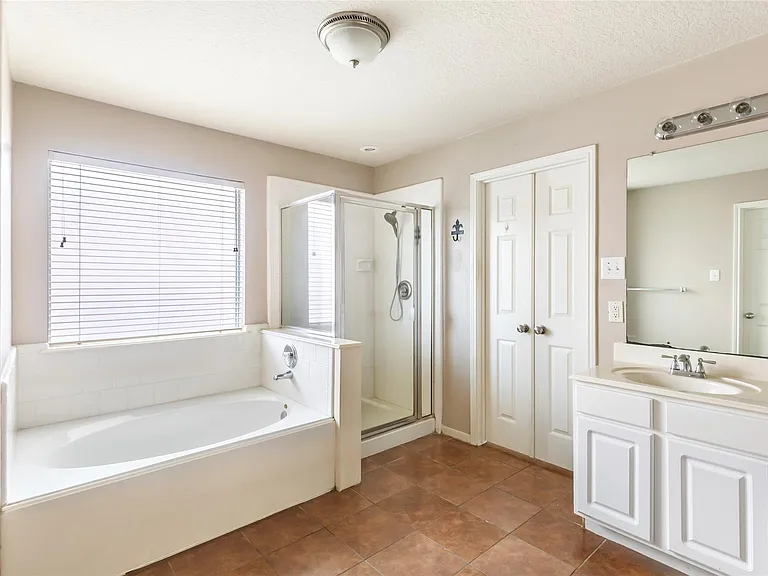 4914 Winding Timbers Cir — Photo 21