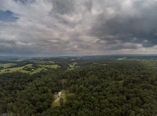 7100 Clear Ridge Rd, Clearville, PA 15535