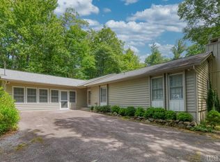 337 Old Orchard Rd, Highlands, NC 28741