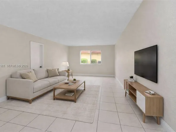 505 NW 177th St APT 126, Miami Gardens, FL 33169