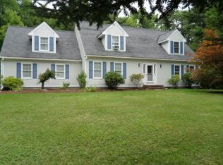 54 Scobie Rd, New Boston, NH 03070