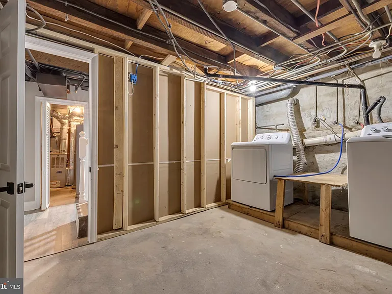 1725 Hollins St #1 — Photo 28
