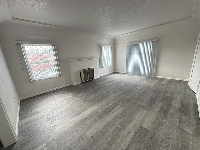 4915 W San Vicente Blvd #2 — Photo 8