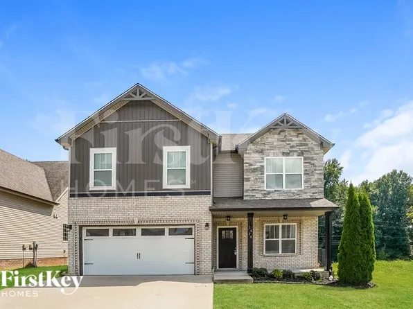 1679 Ellie Piper Cir, Clarksville, TN 37043