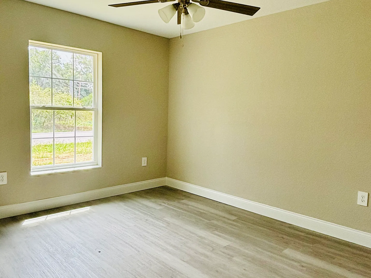 2 bed, 1000 sqft, $1,395 — Photo 4