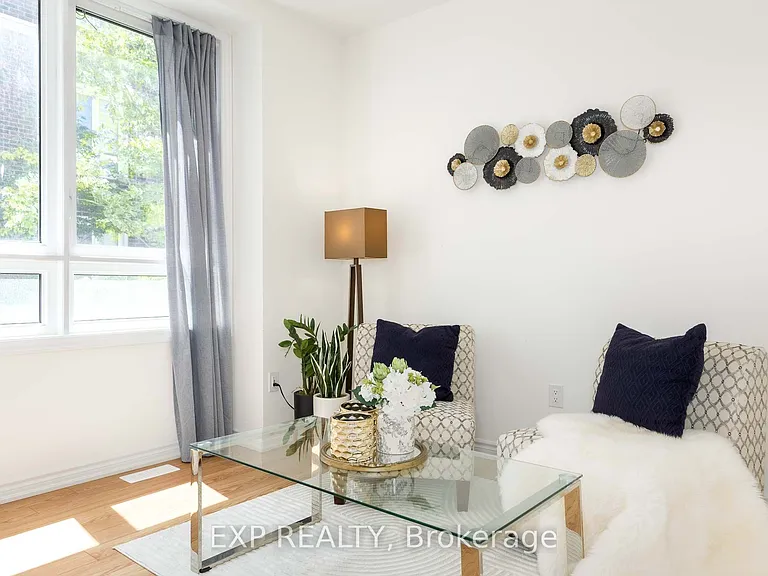 58 Massachusetts Ln — Photo 6