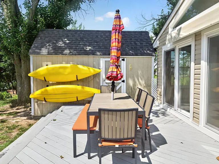 1035 Chester River Dr — Photo 33