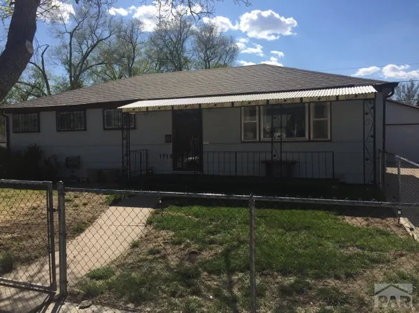 1713 Comanche Rd, Pueblo, CO 81001