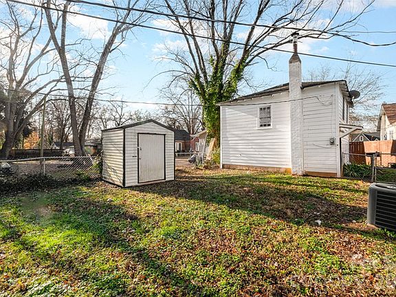 5th image of 714-716 Lucas St