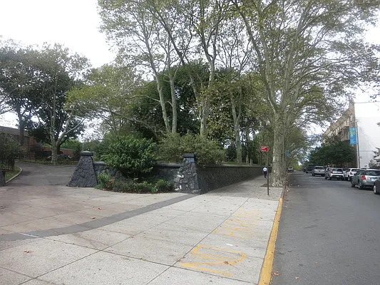 Sold by Velsor Realty | media 7