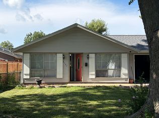 2101 E Eleanor Ave, Springfield, IL 62702