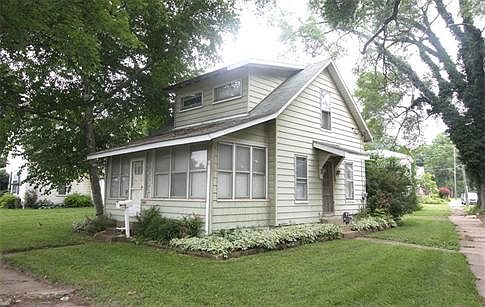 1st image of 707 E Gambier St