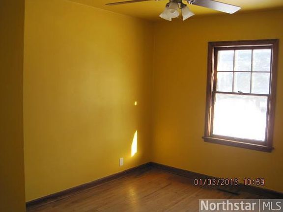 4th image of 214 Marcy St